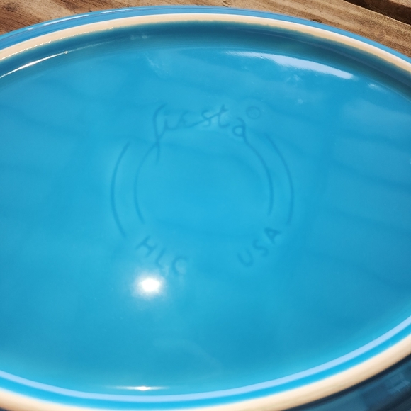 Fiesta Large platter, 13.5 inch wide. Peacock color # - Picture 2 of 3
